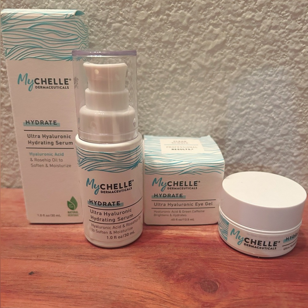 Mychelle Dermaceuticals Hydrate Ultra Hyaluronic Skincare Set - Eye Gel & Serum